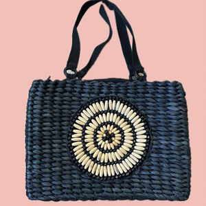 Black Woven Handbag – Beaded Medallion, Zipper Closure